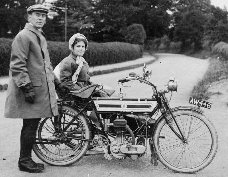 1909 - 1908 -1907 - Triumph Motorcycles